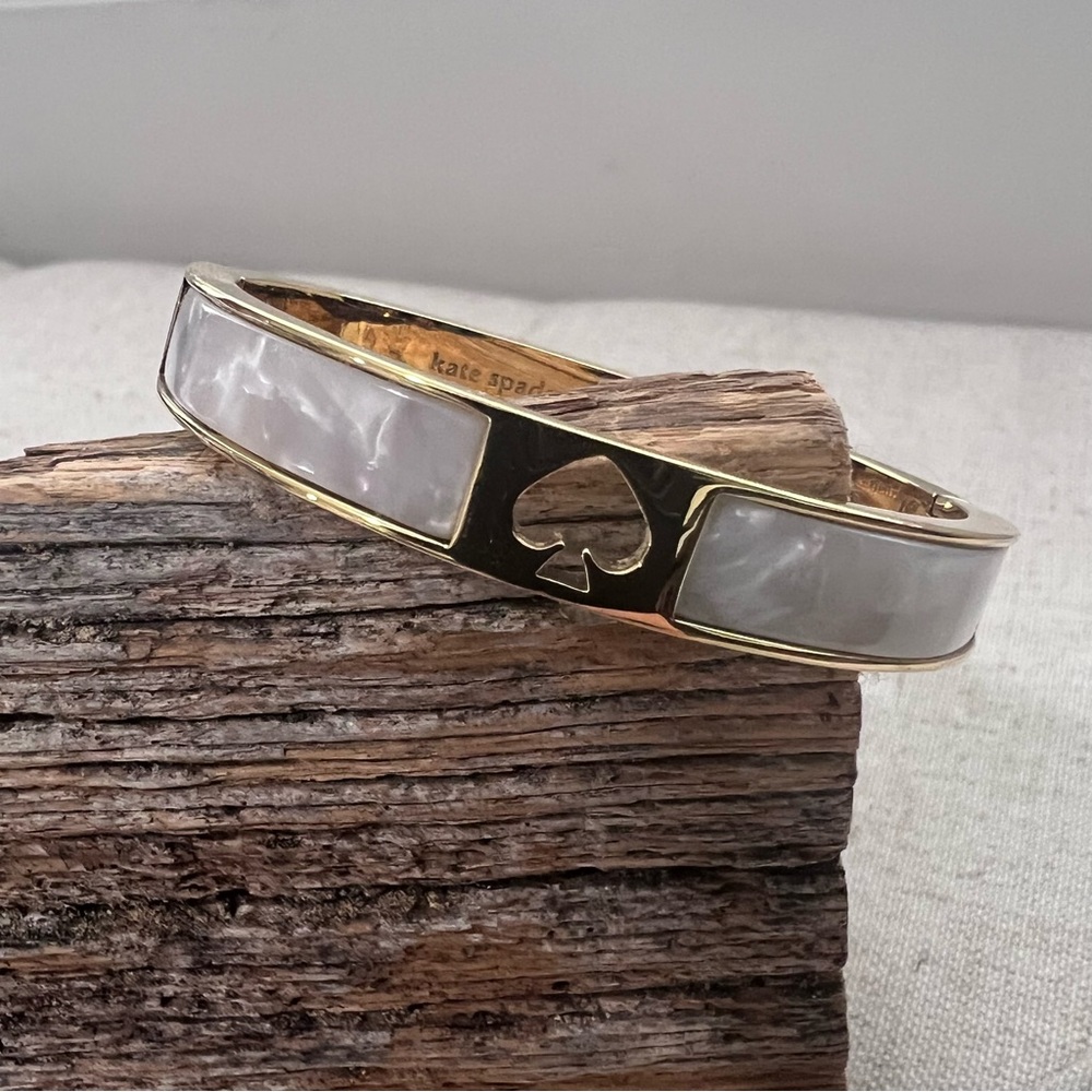 Kate Spade Hole Punch Spade Hinge Bangle  Mother of Pearl Rose Gold bracelet